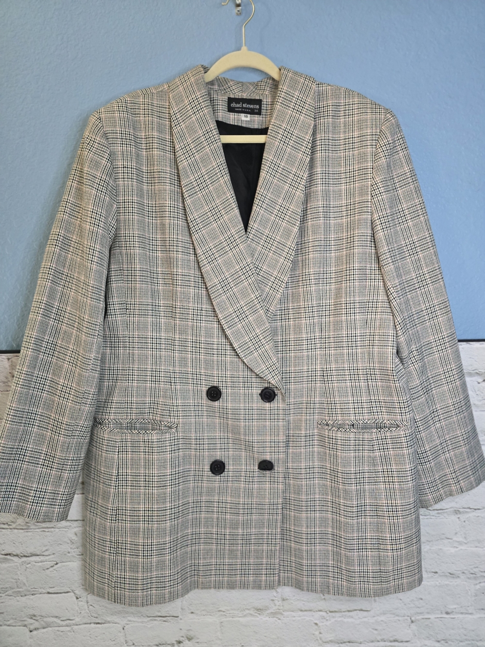 Chad Stevens Women's Double-Breasted Plaid Blazer - Beige/Black Sz 18
